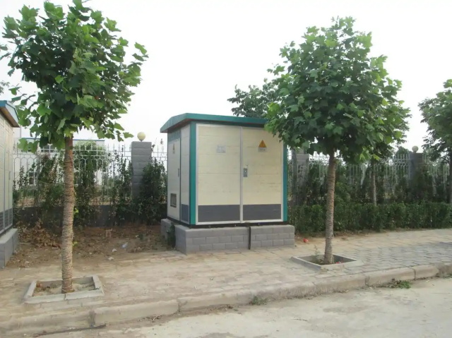 雷波1000KVA欧式箱式变压器